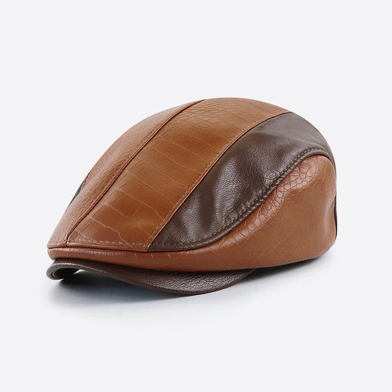 Béret en cuir à imprimé alligator et coutures vintage