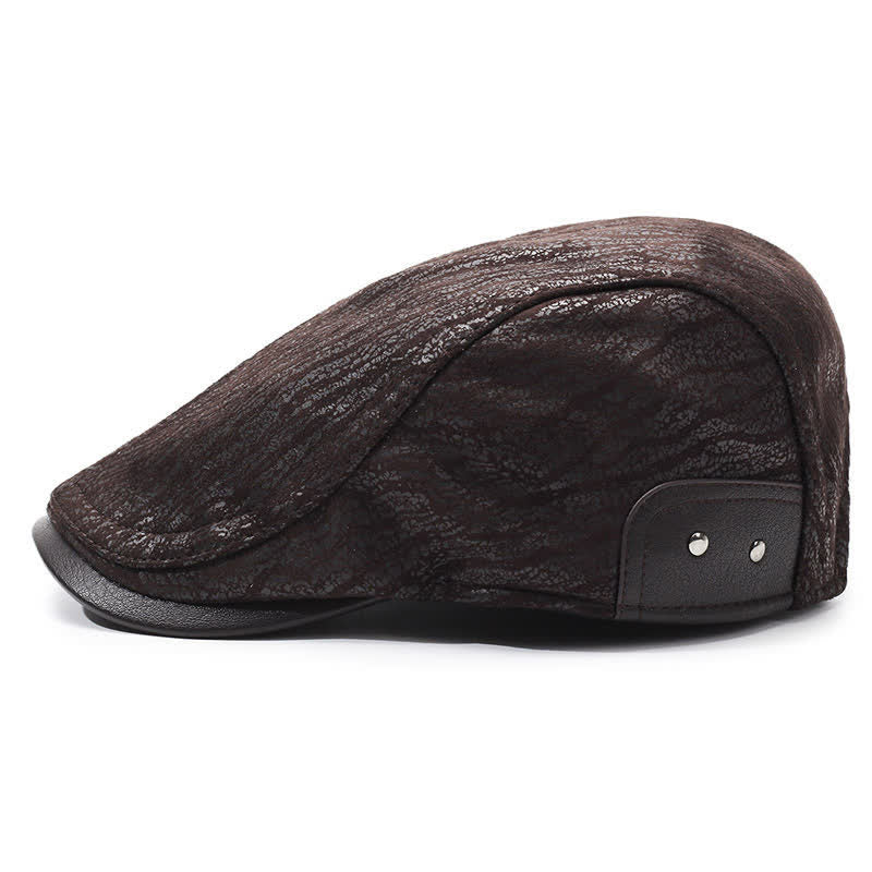 Béret en cuir à imprimé unique et ajustable sur le côté