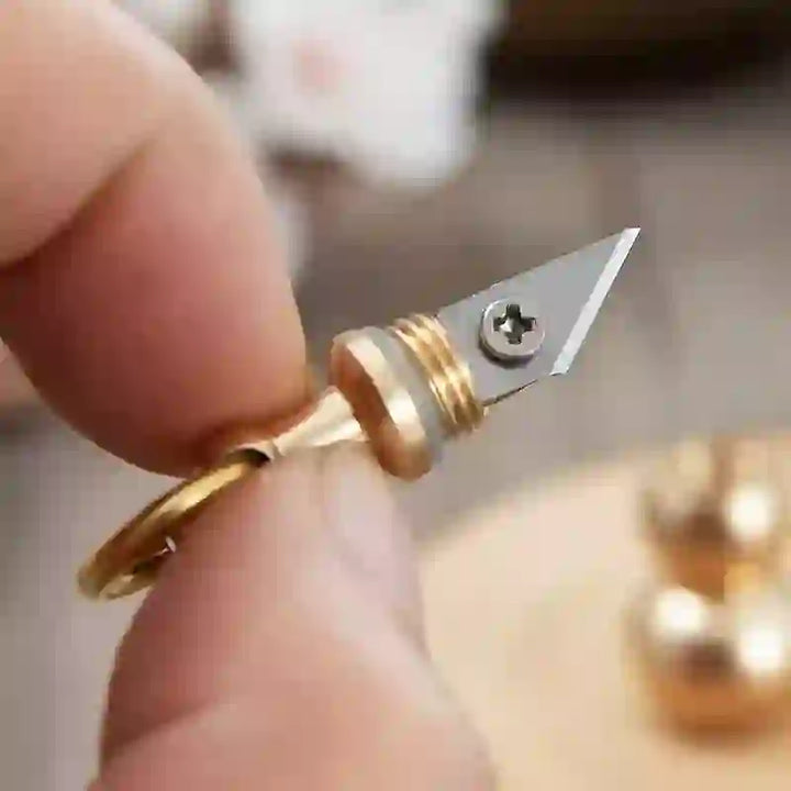 Porte-clés couteau caché EDC en laiton minuscule Calabash
