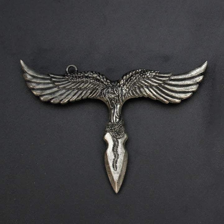 Porte-clés Eagle Ghost Sting déballant la lame de coupe