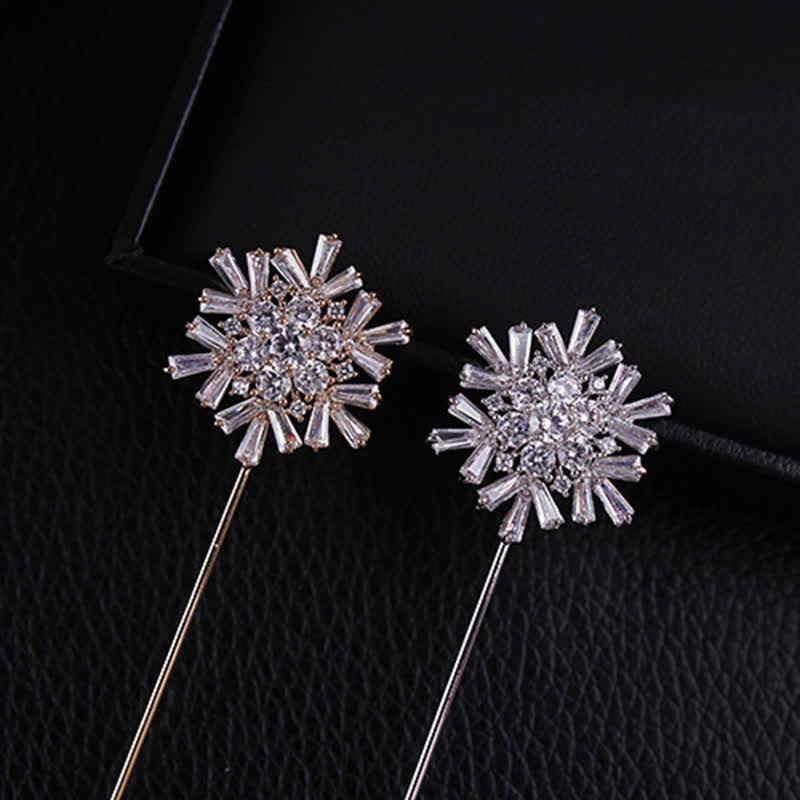 Broche en forme de fleur de flocon de neige en cristal artificiel scintillant