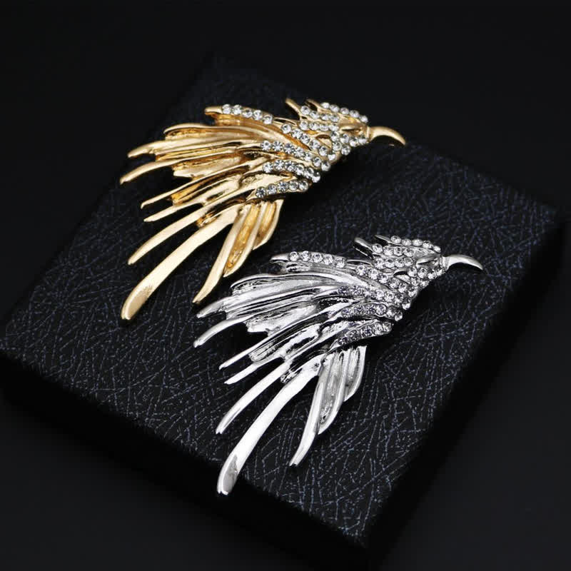Broche exquise en strass pour homme avec ailes déployées en forme d'aigle