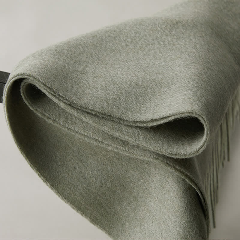Écharpe unisexe à franges en pure laine de couleur unie