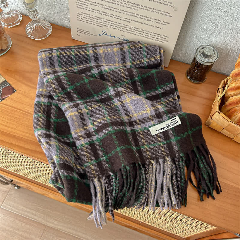 Écharpe unisexe oversize chaude d'hiver à carreaux et pompons, avec pompons. - Café noir - image 11