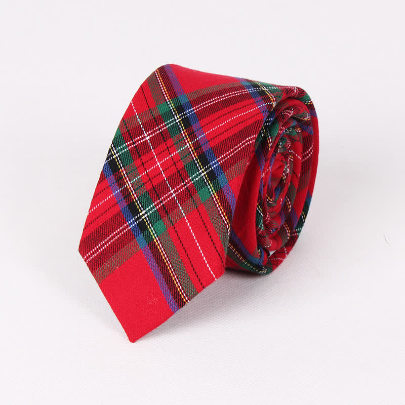 Cravate traditionnelle à carreaux verts et rouges pour homme