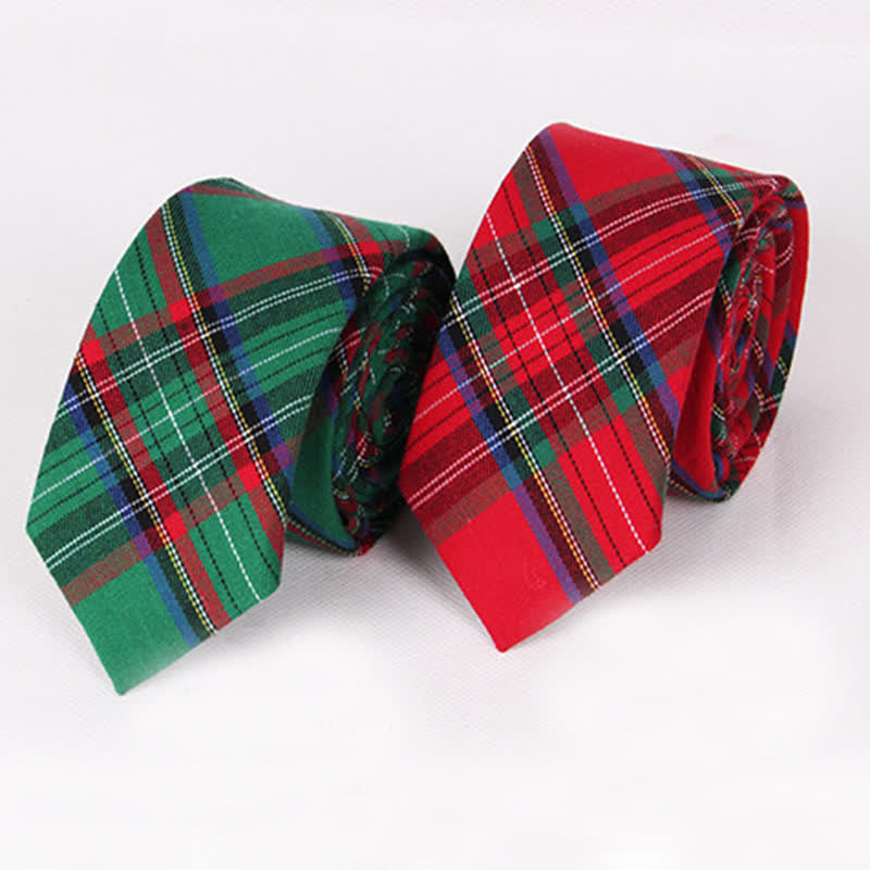 Cravate traditionnelle à carreaux verts et rouges pour homme