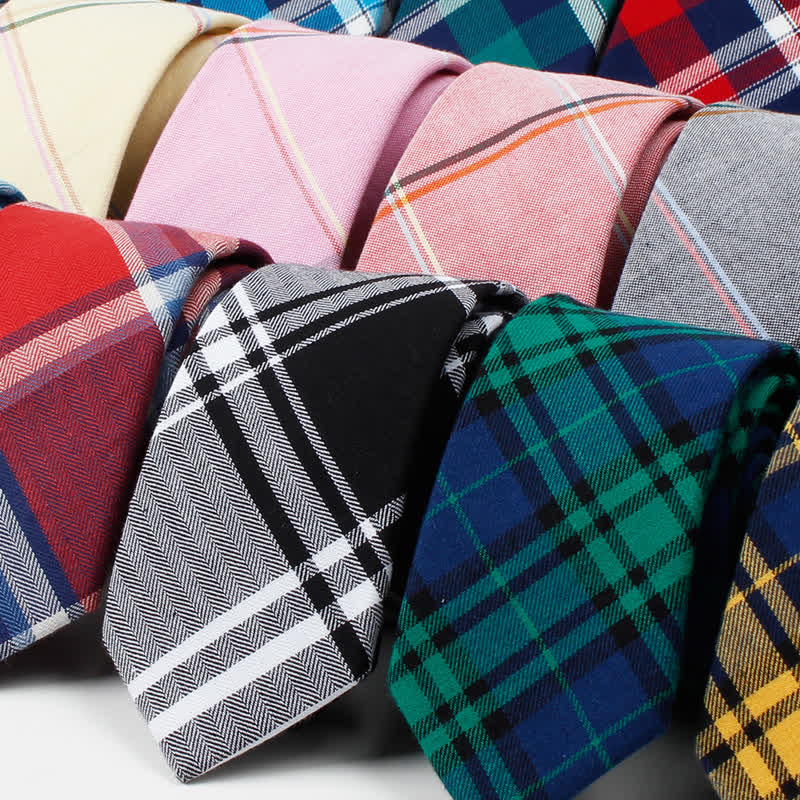 Cravate à motif à carreaux tendance pour hommes