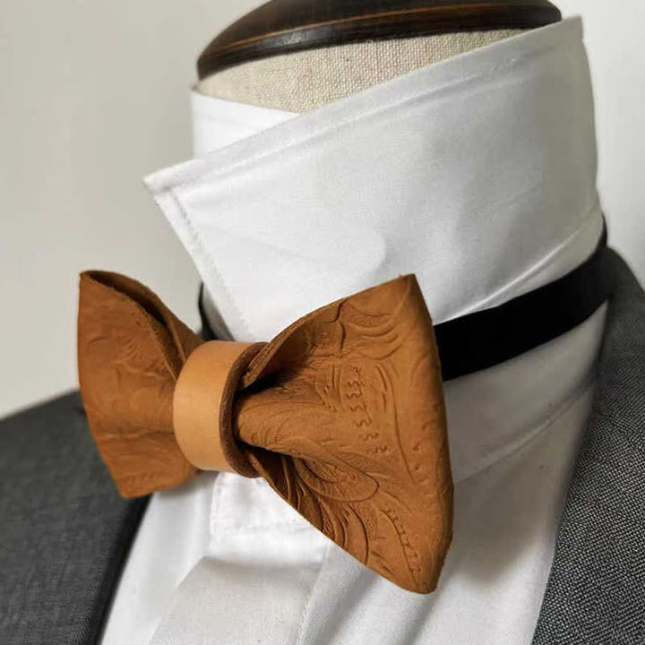 Nœud papillon en cuir tanné à motif floral et végétal pour homme