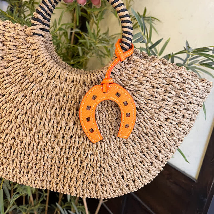 Porte-clés en cuir avec pendentif en forme de fer à cheval simple