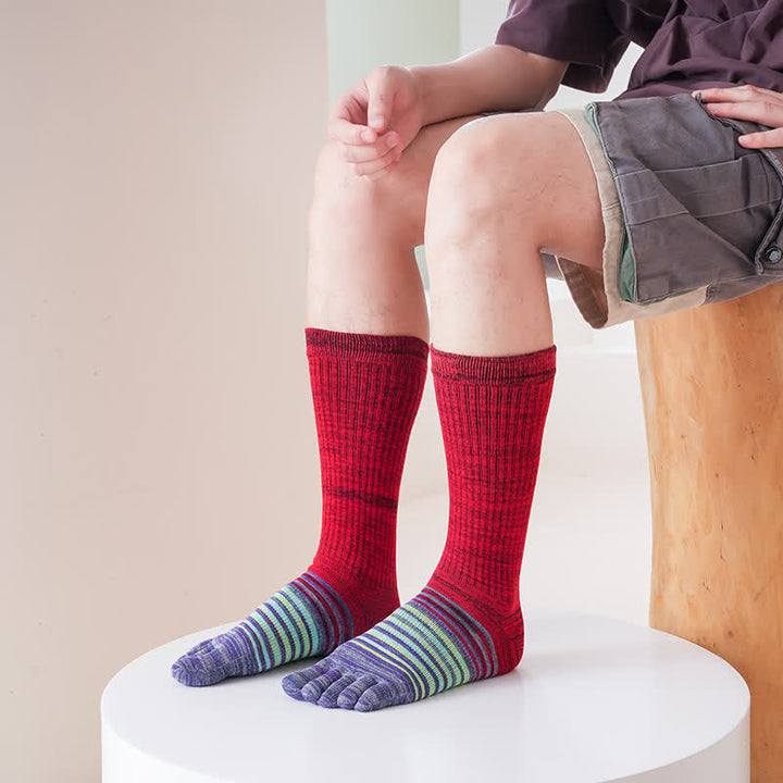 Chaussettes mi-mollet confortables à cinq doigts pour hommes, à rayures colorées