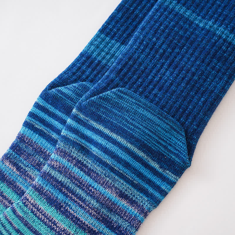 Chaussettes mi-mollet confortables à cinq doigts pour hommes, à rayures colorées