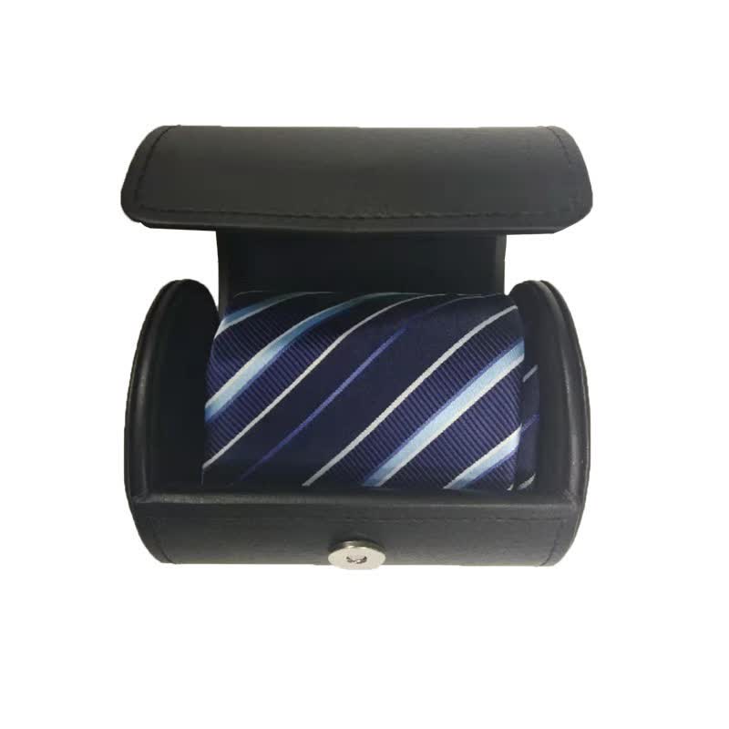 Boîte à cravate ronde noire avec boucle magnétique et étui en cuir