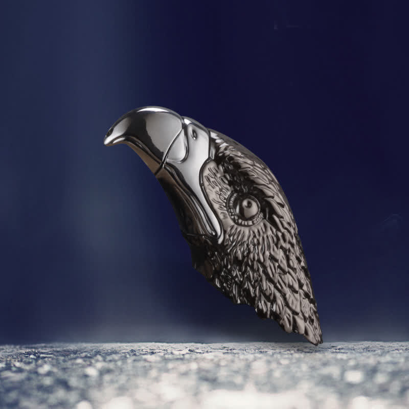 Briquet au butane rechargeable en forme de tête d'aigle créatif