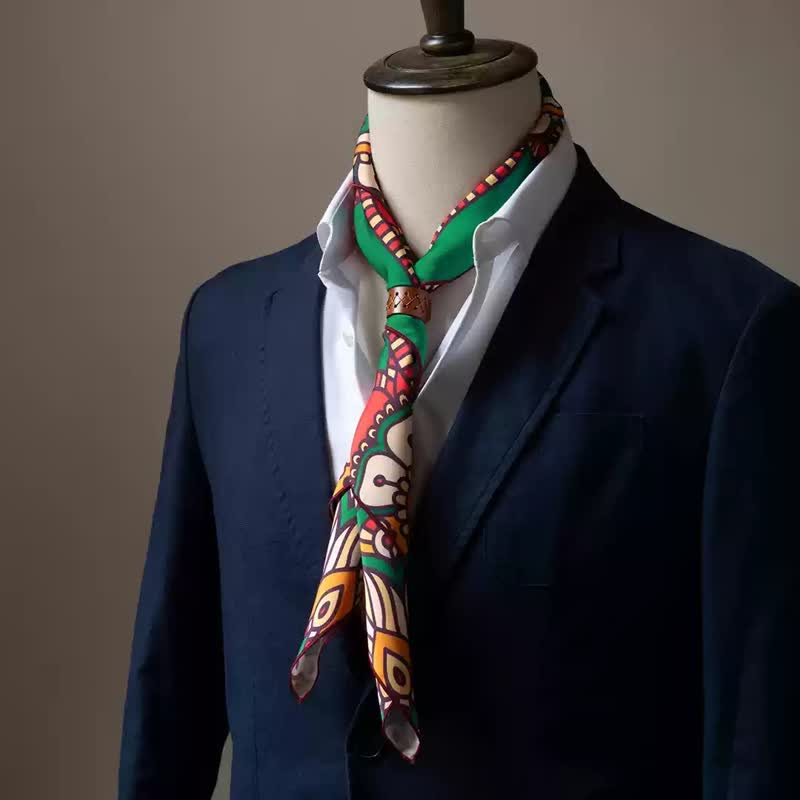 Grand foulard carré élégant à imprimé cachemire classique de style britannique