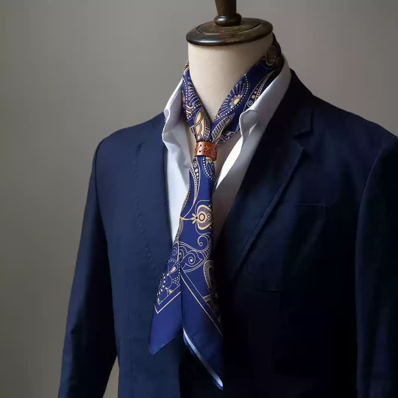 Grand foulard carré élégant à imprimé cachemire classique de style britannique