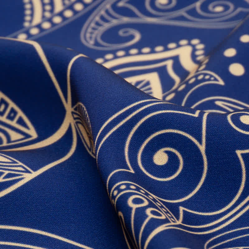 Grand foulard carré élégant à imprimé cachemire classique de style britannique