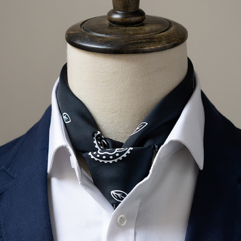 Grand foulard carré élégant à imprimé cachemire classique de style britannique