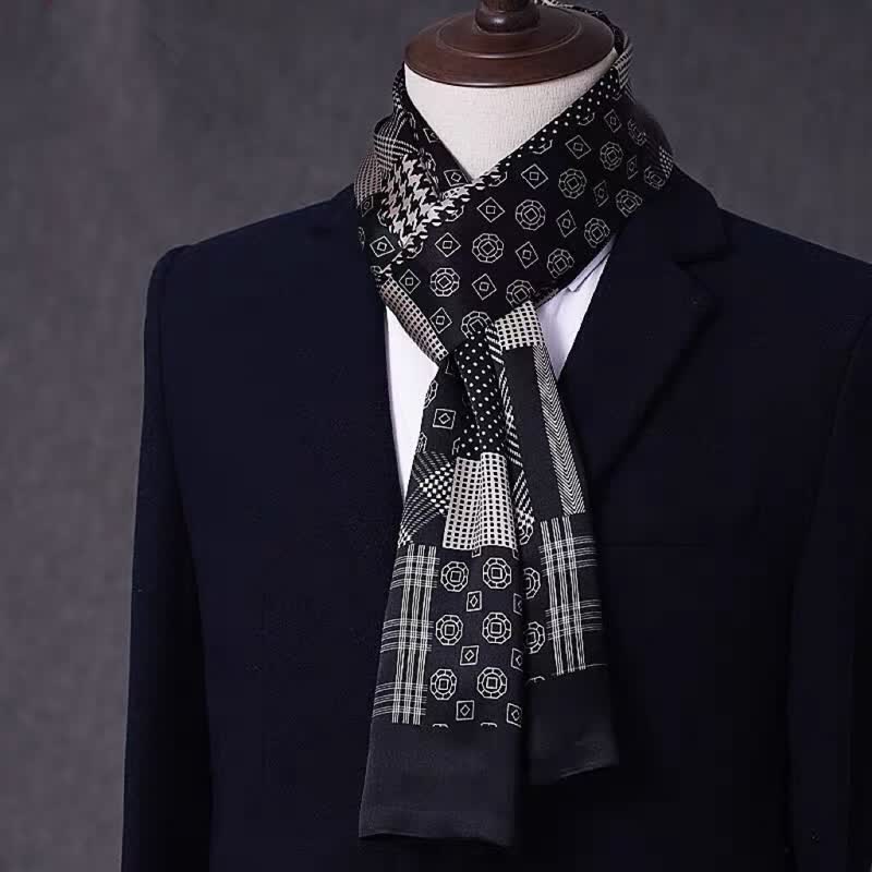 Écharpe longue et fine en pure soie à motif géométrique pour homme