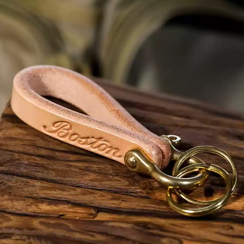 Porte-clés en cuir tanné végétal naturel fabriqué à la main