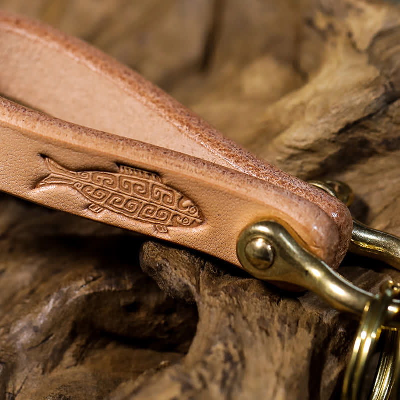 Porte-clés en cuir tanné végétal naturel fabriqué à la main