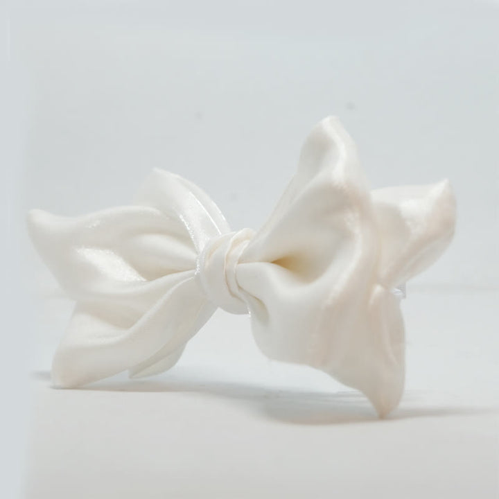 Nœud papillon gracieux pour homme en forme de cygne blanc nacré