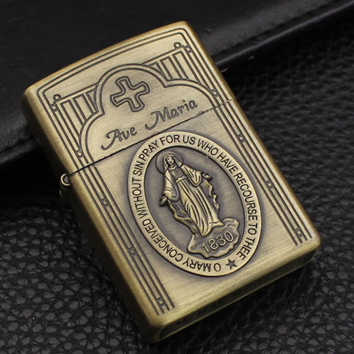 Briquet à huile rechargeable en bronze avec croix de Jésus en relief