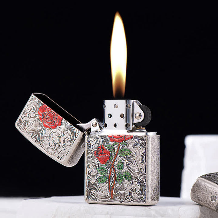 Briquet à pétrole rechargeable à motif de relief rose peint