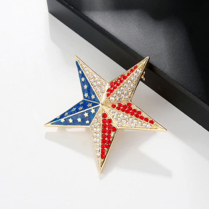 Broche patriotique avec drapeau américain et étoile rouge, blanche et bleue