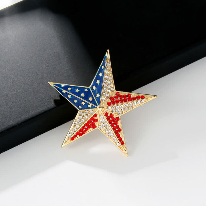 Broche patriotique avec drapeau américain et étoile rouge, blanche et bleue