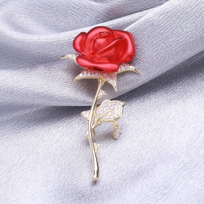 Broche élégante et douce en zircon rose rouge