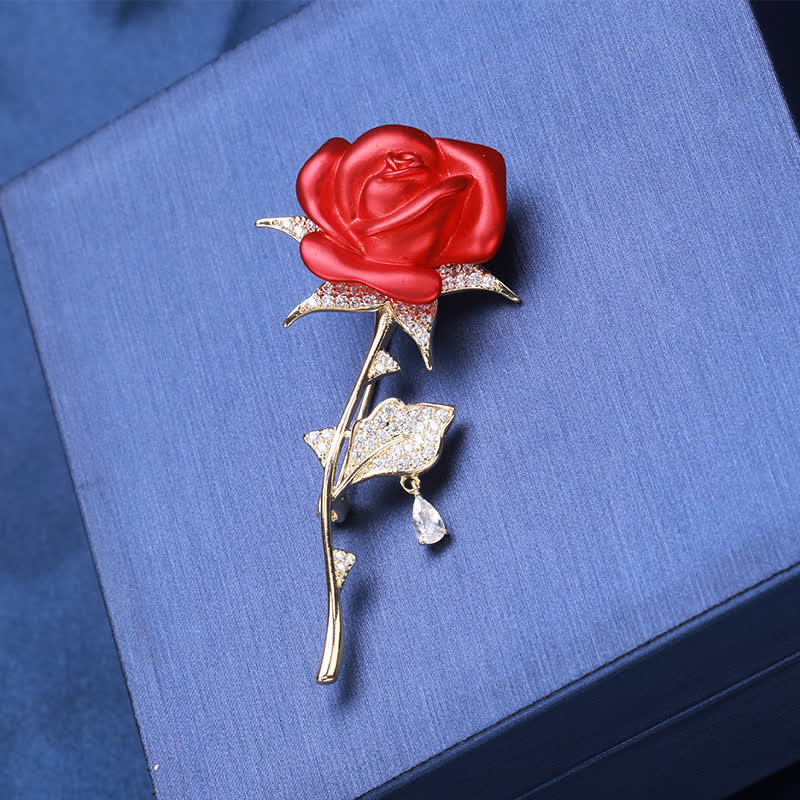 Broche élégante et douce en zircon rose rouge