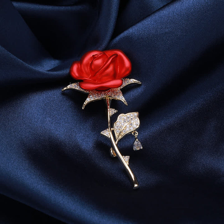 Broche élégante et douce en zircon rose rouge