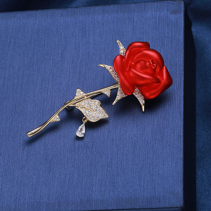 Broche élégante et douce en zircon rose rouge