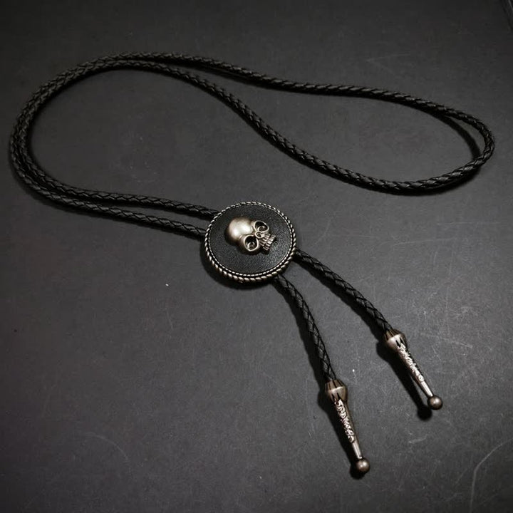 Pendentif de forme ronde motif crâne 3D Bolo Tie