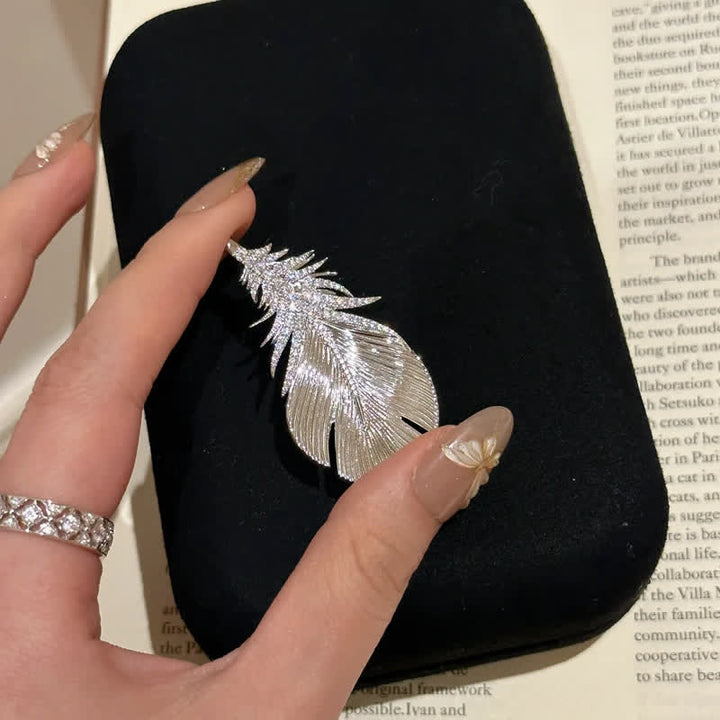 Broche pendentif plume en strass brillant pour femme
