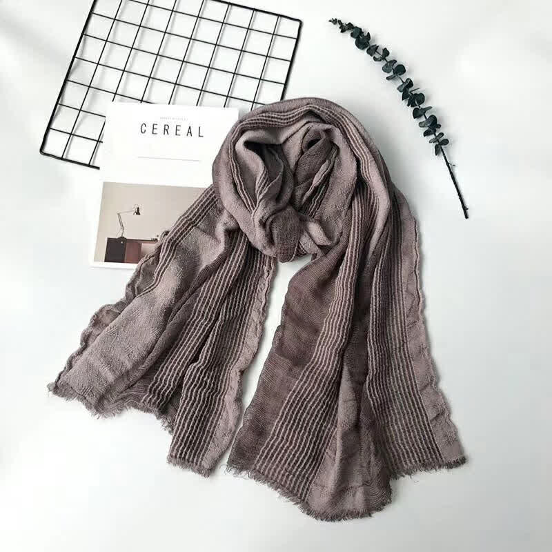 Écharpe fine et légère à rayures verticales et franges courtes - Violet foncé - image 3