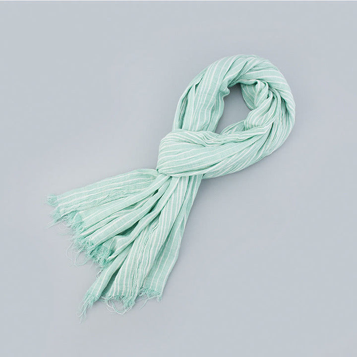 Écharpe fine et légère à rayures et lignes blanches - Vert clair - image 7