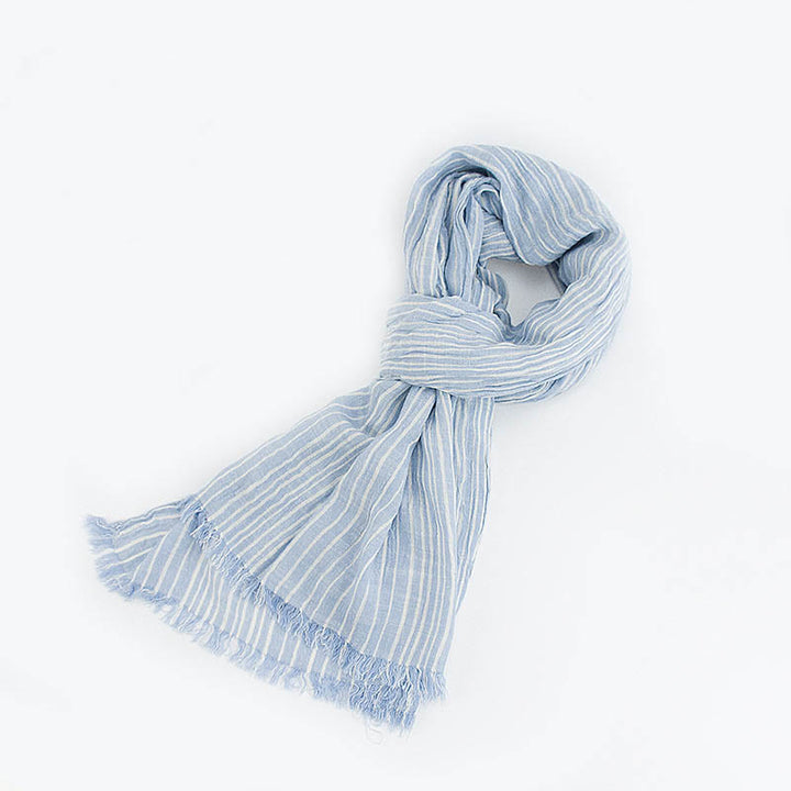 Écharpe fine et légère à rayures et lignes blanches - Bleu ciel - image 0