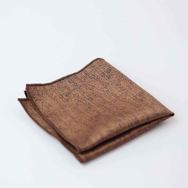 Pochette de costume à motif sombre subtil de couleur unie pour homme