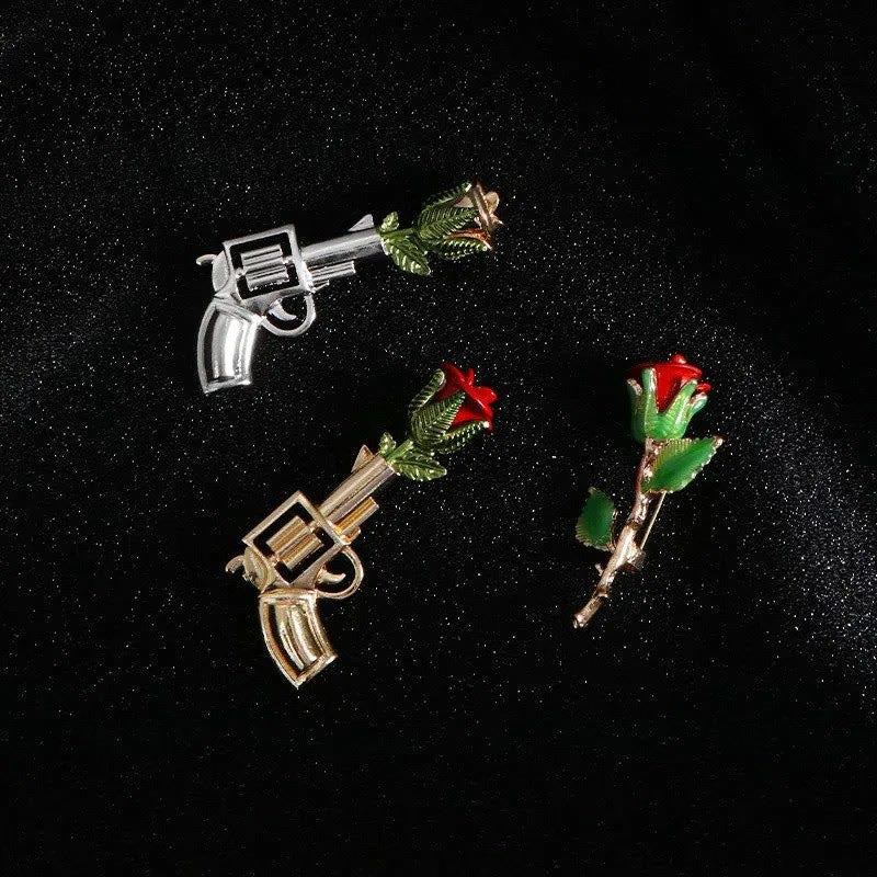 Broche rose pistolet vintage Accessoires de chemise