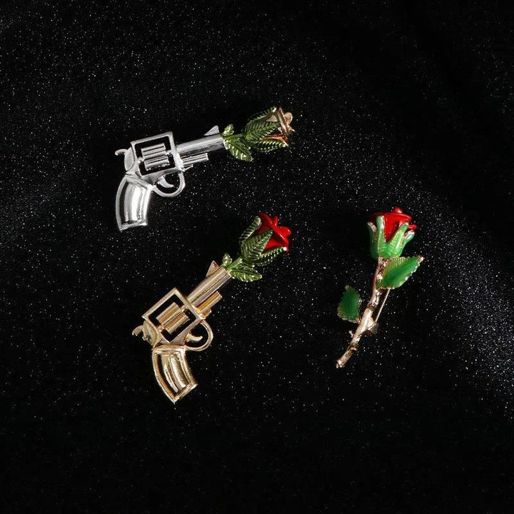 Broche rose pistolet vintage Accessoires de chemise