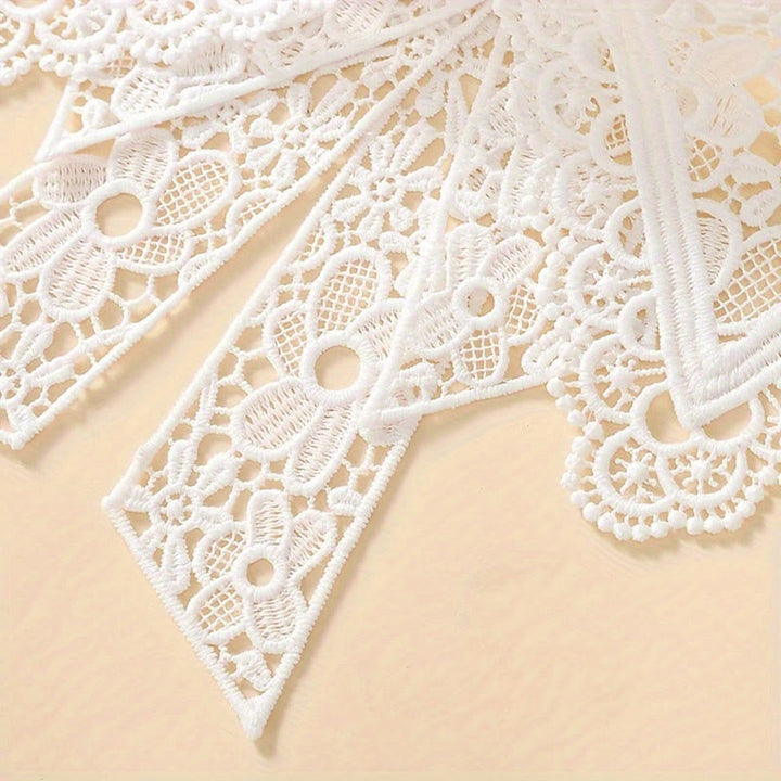Chemisier demi-chemise amovible en dentelle florale à faux col