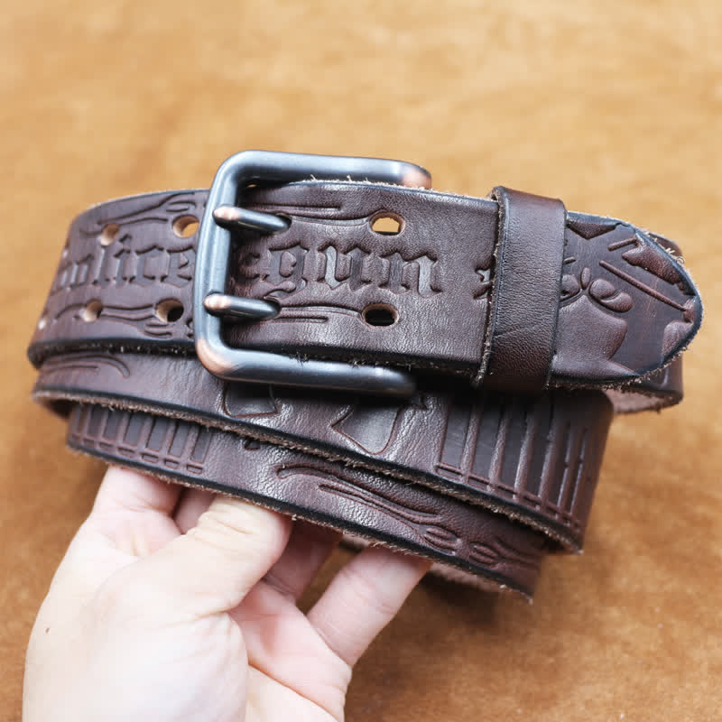 Ceinture en cuir avec lettre anglaise en relief et balle de pistolet
