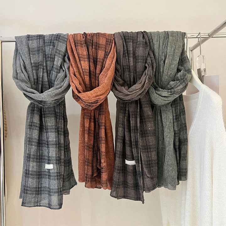 Écharpe fine à carreaux en lin doux et printanier - image 4