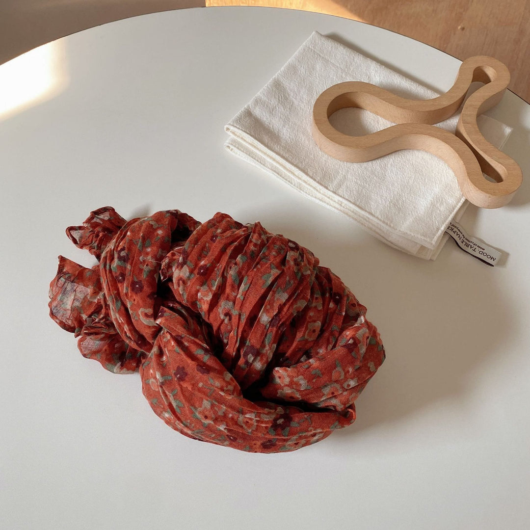 Écharpe fine et douce à motif floral plissé vintage pour femme