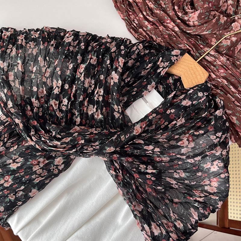 Écharpe douce plissée à motif floral pour femme - #4 Noir - image 11
