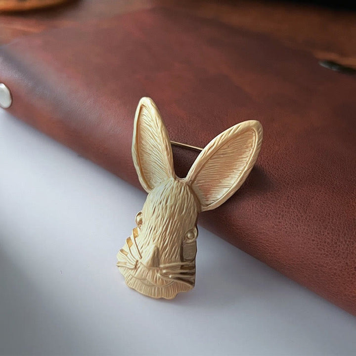 Broche en métal vintage en forme de tête de lapin