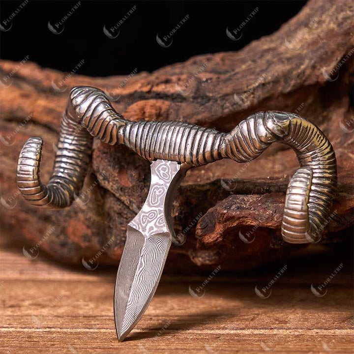 Boucle de ceinture multifonction avec pendentif en forme de crâne de mouton argenté (prévente)