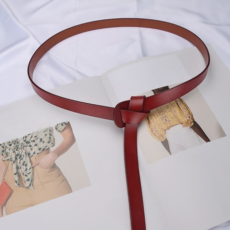 Ceinture classique en cuir avec nœud de couleur unie