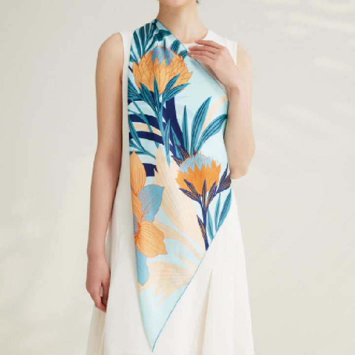Foulard fin en soie à imprimé floral Protea pour femme